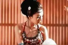 80岁娶了18岁的少女为妾，洞房花烛夜，小妾接连生下4个孩子图片