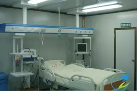 我好心痛！老公刚40岁，昨晚洗冷水澡，洗完后突然头...图片