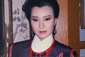 魏秋桦图片