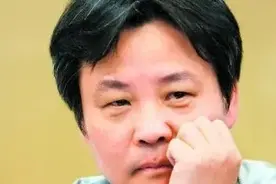 余华说：“人生这道题，怎么选都会有遗憾，所以，就把...图片