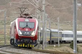 北京至兰州：Z55/56 次直达特快旅客列车，开行14年服务沿线的人们图片