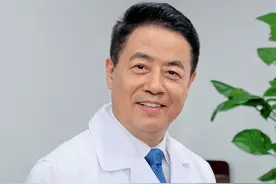 “新冠疫苗之父”涉嫌违纪被抓，原因让网友担忧，很多都打过科兴图片