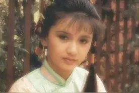 她与梁朝伟同居6年分手，独自抚养儿子长大，如今儿子是她的骄傲图片