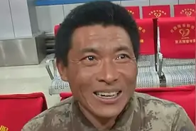 还记得那个感动中国的河南农民工刑万强吗？视频封面