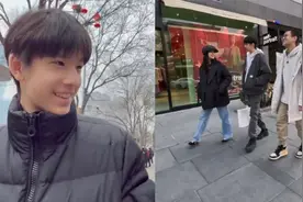 董洁带着儿子逛街，15岁顶顶五官清秀好帅气，越长越像爸爸潘粤明视频封面