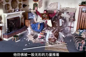 阿伟不小心将车开进马桶视频封面
