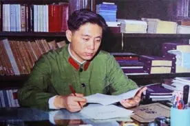 毛主席从工农兵中提拔三个人，两人官至副总理，他们下场如何？视频封面
