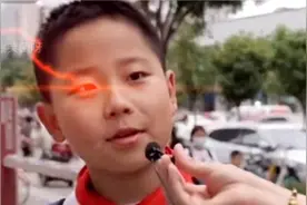 盘点小学生爆笑神回复，语出惊人的熊孩子，童言无忌名场面视频封面