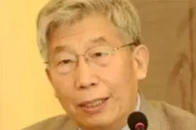 郝万山：高血压多是肝阳上亢，一张方子，肝阳降了血压就低了视频封面