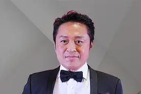 演技用力过猛频频伤人，被誉为咆哮帝的马景涛，情史究竟有多坎坷视频封面