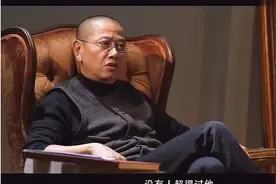 陈丹青：他的素描巨作中国至今无人超越！写生作品一直是美院典范视频封面