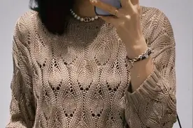 推荐一款百搭漂亮的树叶花样，毛衣全身都织这个花样，高雅又大方