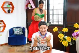女人发现家里进贼，上演教科书式自救！视频封面