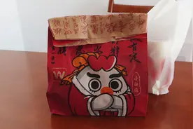 天津零下十几度，在家点华莱士的外卖，28元九件套，你觉得值吗？视频封面