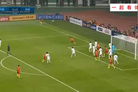 中国男足vs韩国，34分钟！1比0！国足22号神兵天降，疯狂绝杀韩国视频封面