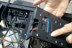 海景房机箱安装SATA固态教程视频封面