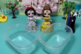 玩具小故事～白雪贝儿来洗澡喽视频封面