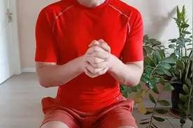 80岁老奶奶一直坚持的手指操，锻炼大脑，预防痴呆，提高反应力视频封面