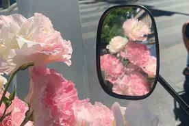 女人真正动心后，会舍得给你这些东西，不是物质图片