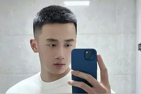 男生初夏适合剪“短发”发型，这3款清爽帅气，剪完颜值提升图片