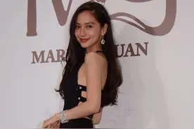 假胸、假屁股、假长腿，硬凹“S型”身材的明星，都翻车了图片