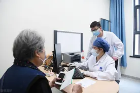 多地鼓励医生做兼职，网友担心没有医院的监管，医生能守住医德吗图片