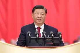 “典”读二十大｜富贵不能淫 贫贱不能移 威武不能屈图片