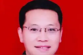 又到八一，说说我和战友国家二级书画师刘建设的军营往事图片