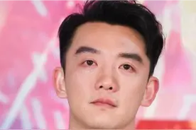 这一次，与苗苗结婚多年的郑恺，向人们展示了真正的幸福图片