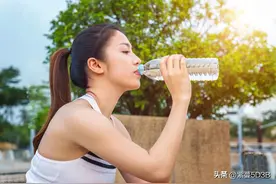 身体6种脱水迹象，如何补水？图片
