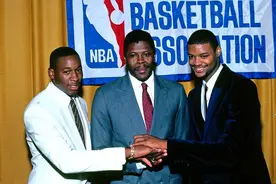 85届NBA选秀重排！状元不变，13顺位逆袭成榜眼，杜马斯升至探花图片