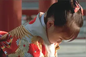 本是清朝格格却以汉奸罪被判死刑，电影《川岛芳子》图片