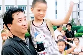 24年过去了，那个说要替姜昆养老送终的孤儿，兑现承诺了吗？图片