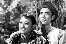 回顾长影拍摄的经典老电影《神秘的旅伴》：塑造经典角色、传唱动人歌曲、打造优秀演员图片