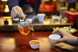 喝茶不利于身体健康？提醒：这4种茶，尽量少碰，请别不当回事图片