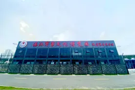 湛江首个军事主题公园！坦克、战车、战斗机......你去过没？图片