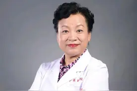 从山东威海荣成走出来的全国名中医，有这样一位著名的妇科专家图片