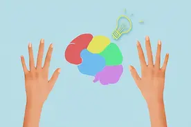 左撇子的人更聪明，真的吗？孩子要从小改正吗？图片