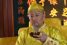 嘉庆帝的皇后为何不选自己儿子当皇帝，反而偏偏力挺道光帝登基？图片