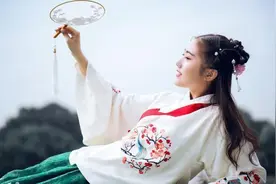 古代的小妾地位非常低，但有一项“特权”，连正室妻子都很羡慕图片