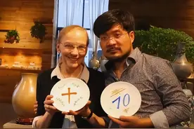 28岁中国小伙，迎娶50岁德国老奶奶，父母反对：怎么要孩子？图片