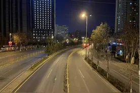 战疫长安 抗疫有我：24h Standby 早已不知今夕是何年图片