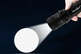 LED警用手电筒如何实现聚光的？聚光型强光警用手电筒的好处图片