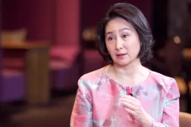9位单身百亿富婆，守寡33年，60岁未生子，个个感情坎坷图片
