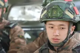 为什么男生穿制服有这么大的吸引力？图片