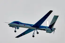 陆军也开始绕台，无人机协助远程狙杀，单向透明击碎台军最后侥幸图片