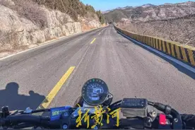 车轮上的五一｜济南“五一”近郊摩旅热，骑友打卡“山川与风月”图片