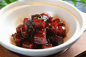 50岁后别太节俭，少吃猪肉，多吃这3样，强体质增免疫少生病图片