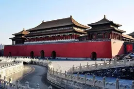 最悲情皇后王恭妃：一生不被承认，十年不见儿子，死后难入葬图片