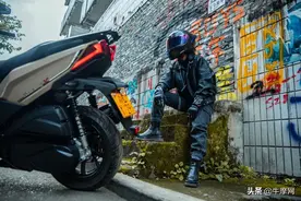 遇见旧时光 光阳Racing X150邂逅「军哥书屋」图片